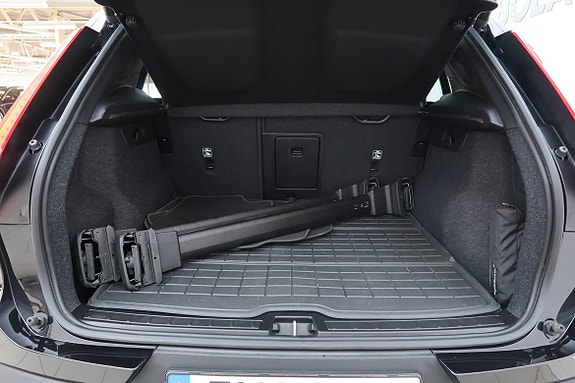 Volvo EX40 14 of 14
