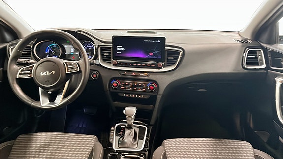 Kia Ceed 4 of 9