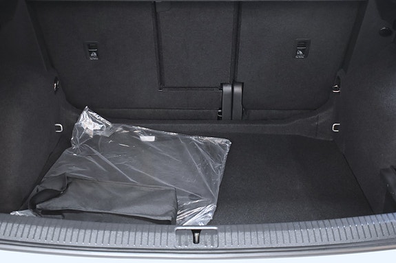 Volkswagen Tiguan 5 of 19