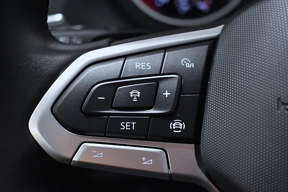 Volkswagen Tiguan 14 of 19