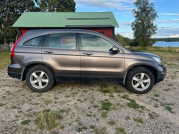 Honda CR-V 4 of 9