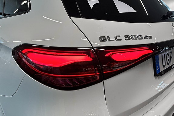 Mercedes-Benz GLC300 de 25 of 25