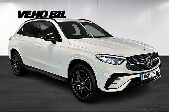 Mercedes-Benz GLC300 de 2 of 25