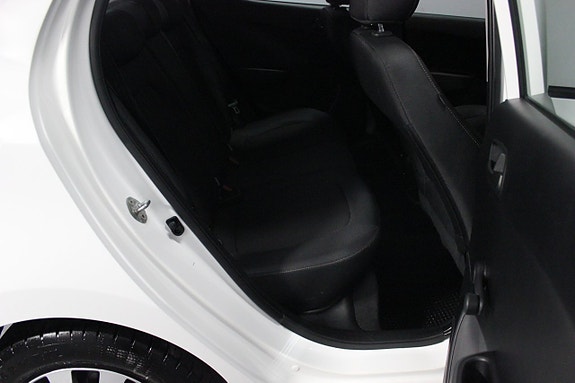 Hyundai i10 11 of 19