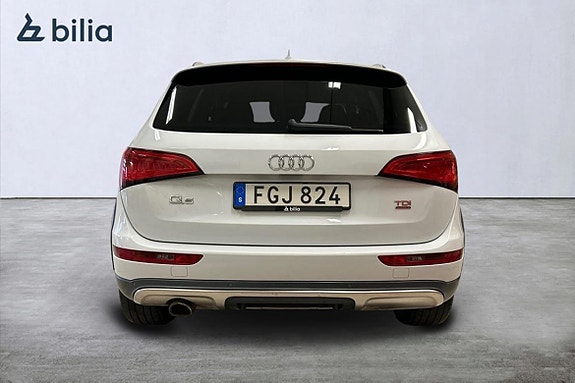 Audi Q5 3 of 15