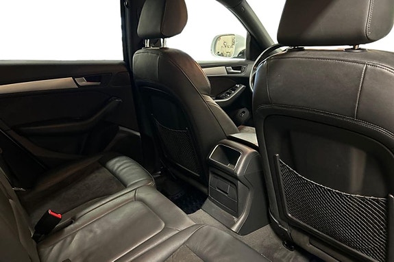 Audi Q5 6 of 15