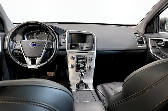 Volvo XC60 4 of 9