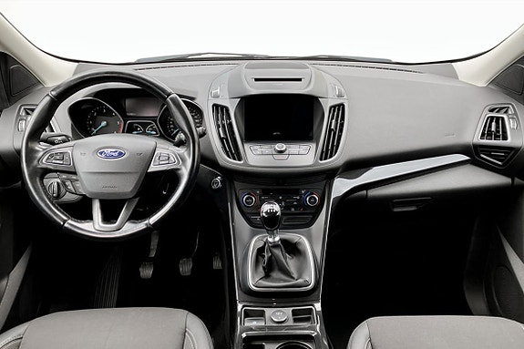 Ford Kuga 7 of 20