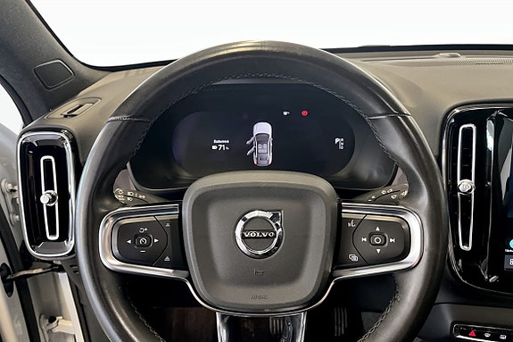 Volvo C40 7 of 9