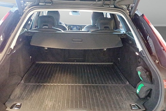 Volvo V90 12 of 13