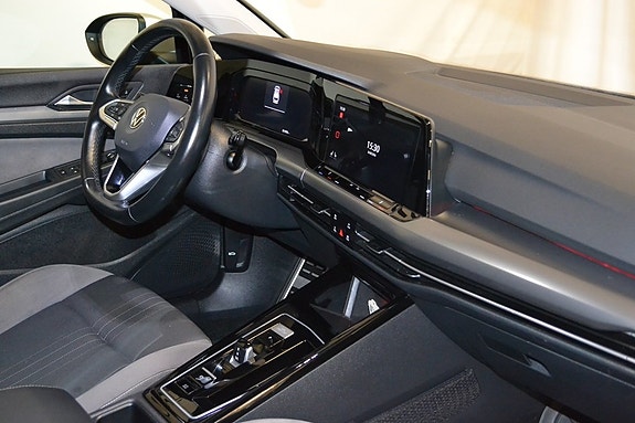 Volkswagen Golf Alltrack 7 of 11