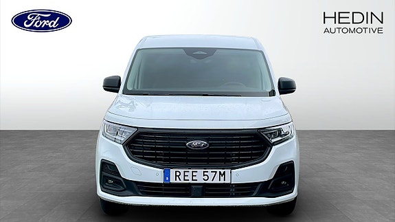Ford Transit Connect 8 of 9