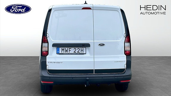 Ford Transit Connect 7 of 9