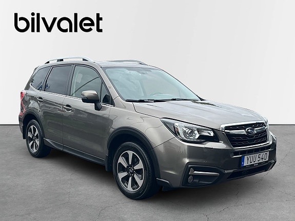 Subaru Forester 3 of 15