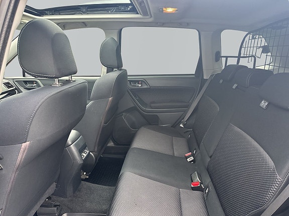 Subaru Forester 10 of 15