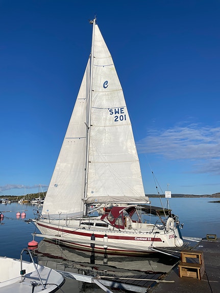 Contrast 33, nr 201, välutrustad och välskött - modellen med nyare inredningen 22 of 24