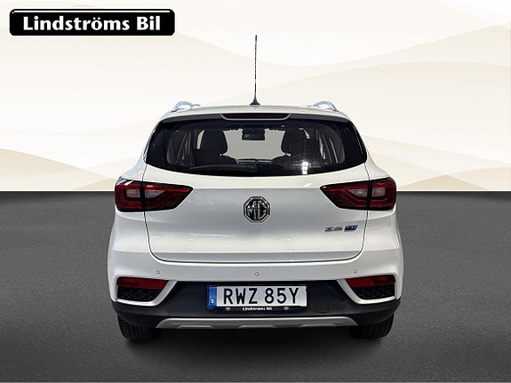 MG ZS 8 of 19