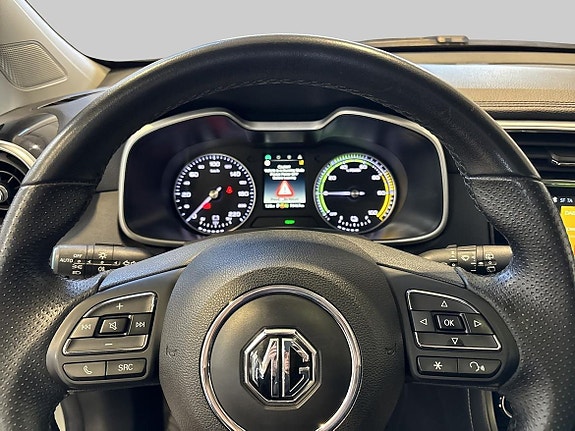 MG ZS 15 of 19