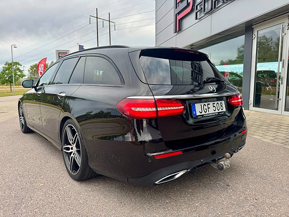 Mercedes-Benz E220 6 of 21