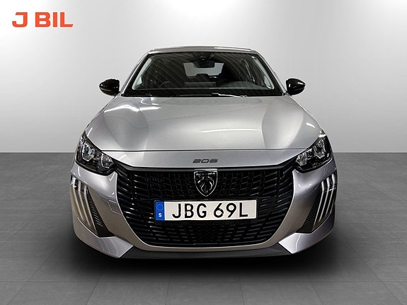 Peugeot 208 16 of 19