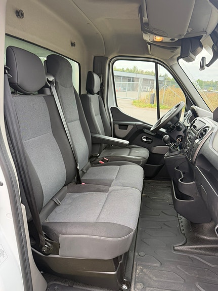 Renault Master 6 of 8