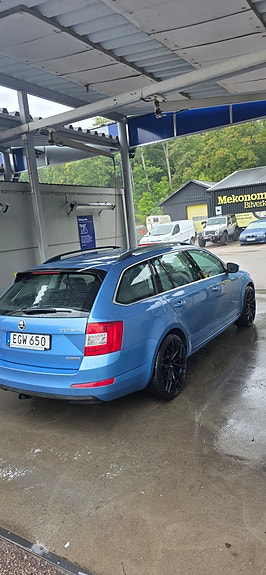 Skoda Octavia 3 of 19