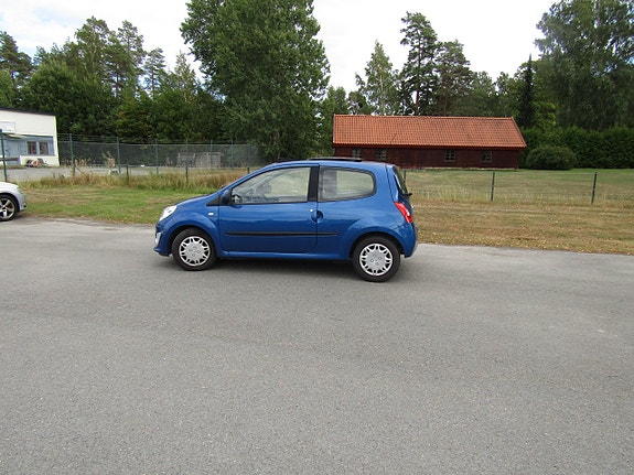 Renault Twingo 3 of 13