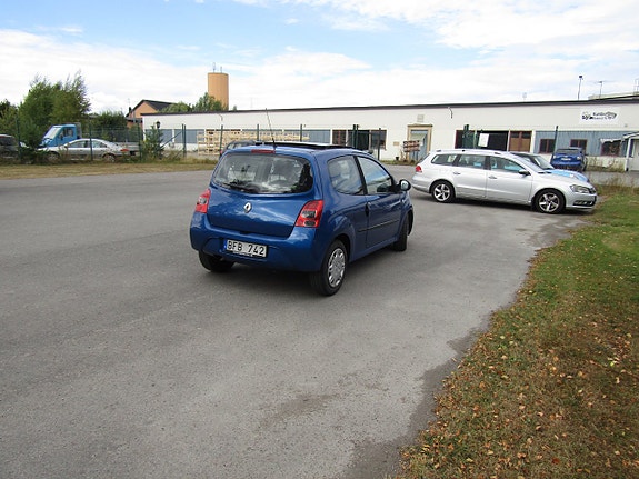 Renault Twingo 5 of 13