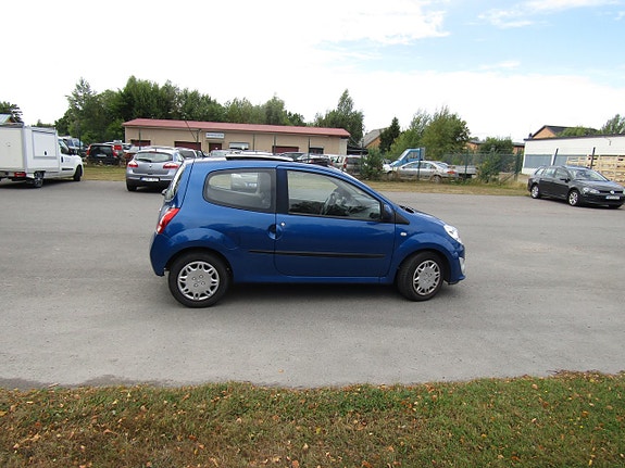 Renault Twingo 6 of 13