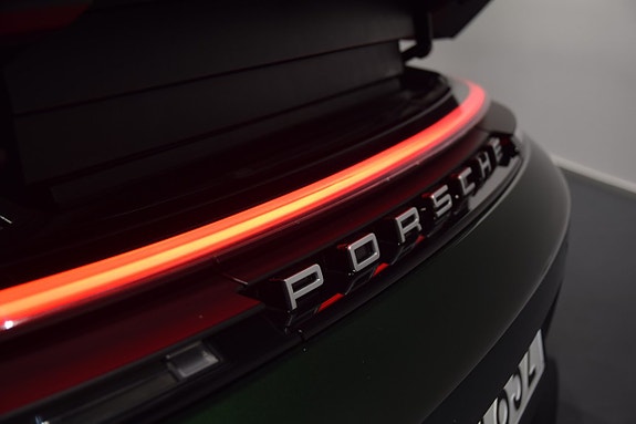 Porsche 911 GT3 11 of 14