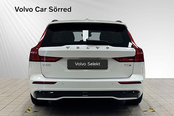 Volvo V60 10 of 14