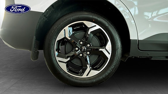 Ford E-Courier 9 of 9