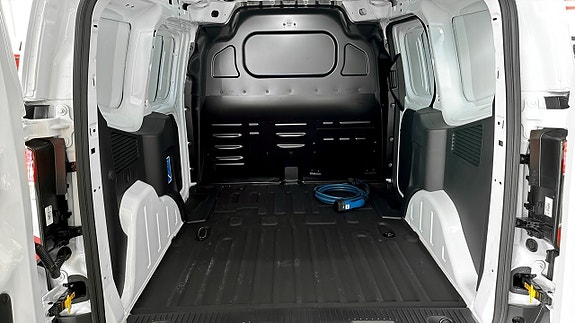Ford E-Courier 5 of 9