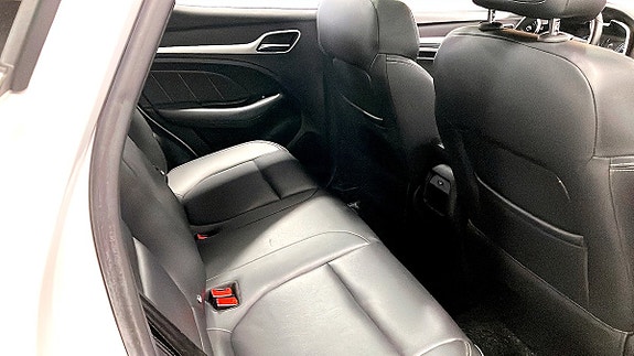 MG ZS EV 5 of 13