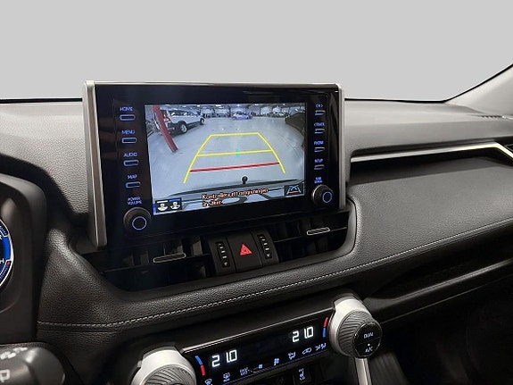 Toyota RAV4 16 of 21