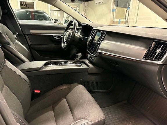 Volvo V90 13 of 15