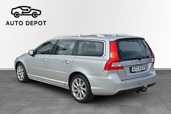 Volvo V70 4 of 10