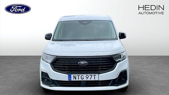 Ford Transit Connect 8 of 9