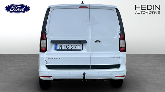 Ford Transit Connect 7 of 9