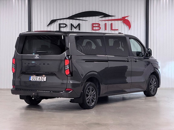 Ford Custom Tourneo 4 of 30