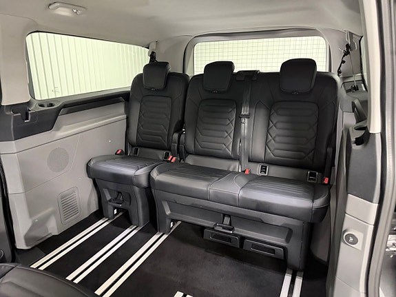 Ford Custom Tourneo 13 of 30