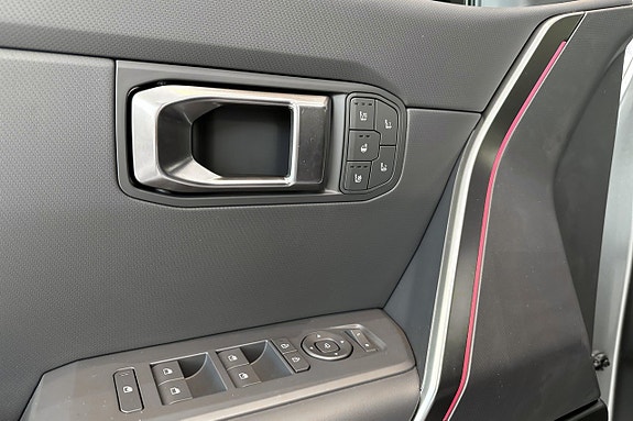 Kia Seltos 15 of 27