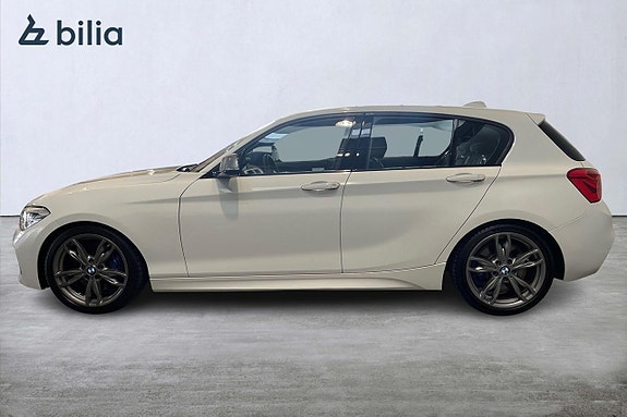 BMW M140i 3 of 18