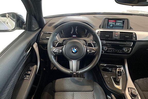 BMW M140i 9 of 18