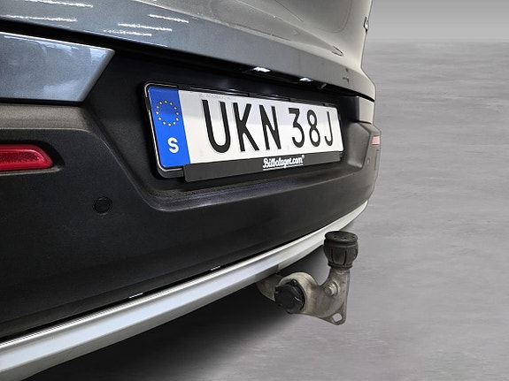 Volvo XC40 6 of 17