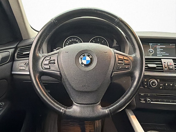 BMW X3 13 of 30