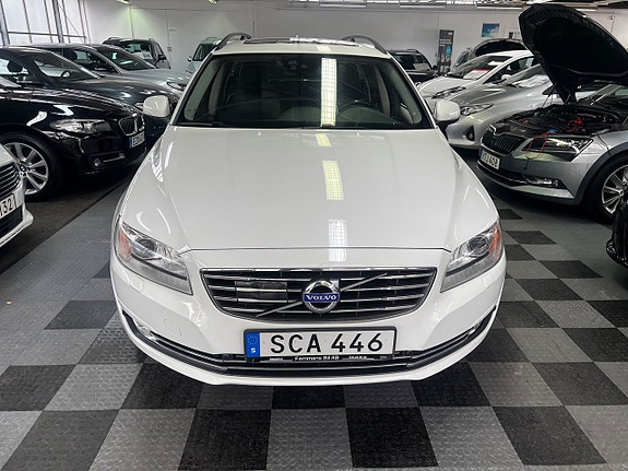 Volvo V70 5 of 24