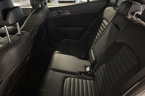 Kia Sportage 10 of 23
