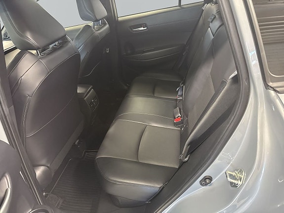 Toyota Corolla Cross 7 of 18