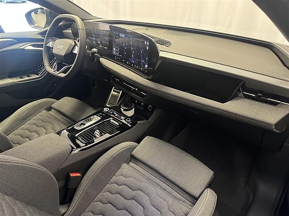Audi A6 11 of 12
